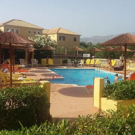 Ionian Apartment *